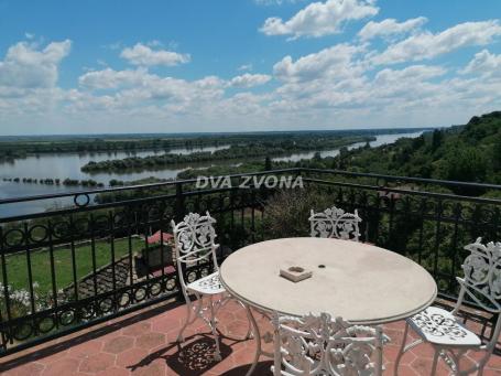 Ekskluzivna nekretnina sa pogledom na Dunav – Stari Slankamen