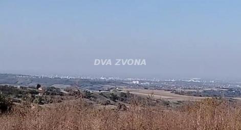 Plac u Sremskim Karlovcima - Dozvoljena gradnja!