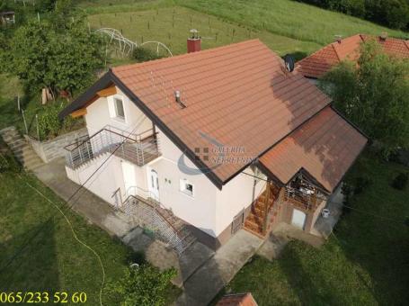 Obrenovac, Konatice - Niška ulica, kuća i 34 ara plac