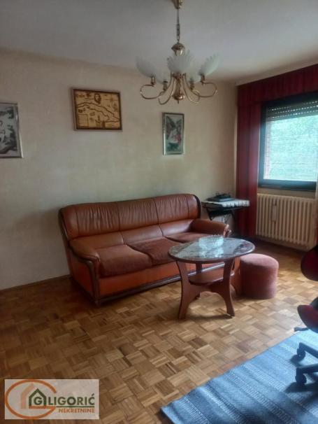 Višnjička banja-useljiv-uknjižen