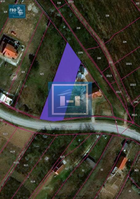 Na prodaju plac na odličnoj lokaciji – Lipar!