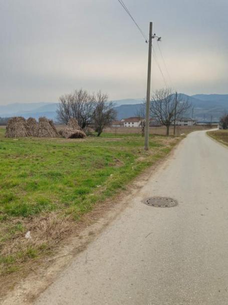 Gradjevinsko zemljište Suvi dol