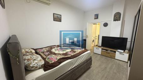 Prodaja lokala sa stanom -40m2 kompletno opremljen