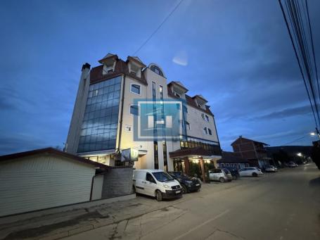 Na prodaju hotel od 1560m2 uu centru Despotovca