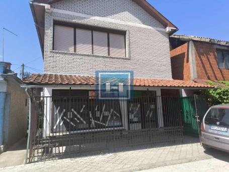 Commercial and residential space for sale - 90m², Ćuprija