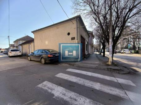 Commercial Space in an Excellent Location – Maybe It’s Just Right for You!