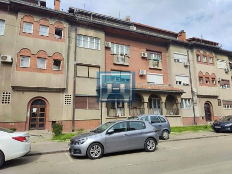Three-room apartment on the first floor in the Moravian style in the center of Jagodina
