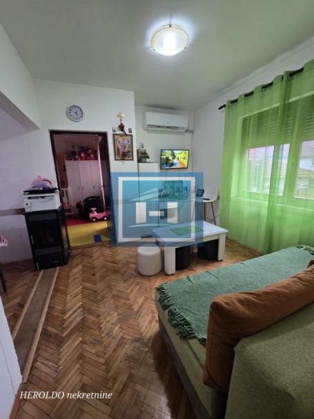 Prodaja, Kuća, 140m2 , Vranje