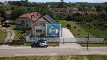 Family Home Built to the Highest Standards – Fully Furnished and Move-in Ready!