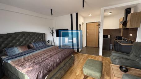 Na prodaju kompletno nameštena garsonjera površine 29 m² sa terasom