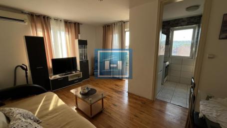 55m2 na super lokaciji u Jagodini