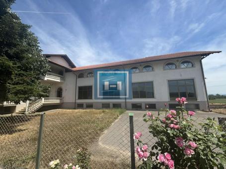 Hala od 1060m2 za izdavanje