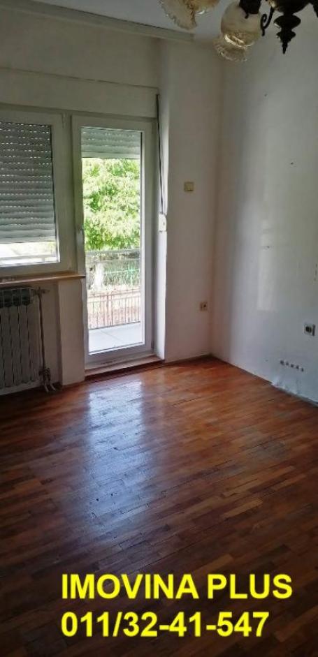 Obrenovac, Barič - kuća, 250m2