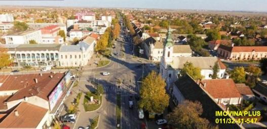 Stara Pazova, Centar - Karađorđeva, 14a