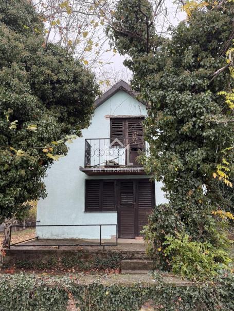 Vikend kuća na 15 ari, uz Tisu – Čurug