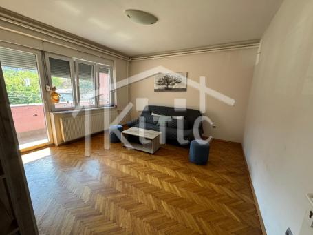 CENTAR - PRAVNI FAKULTET