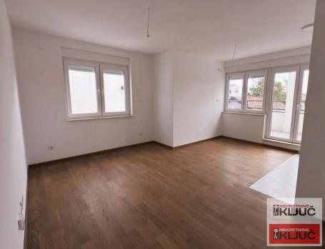TELEP, 52m2, Dvosoban sa pdv, Novo, odmah useljiv, blizu higijenskog zavoda