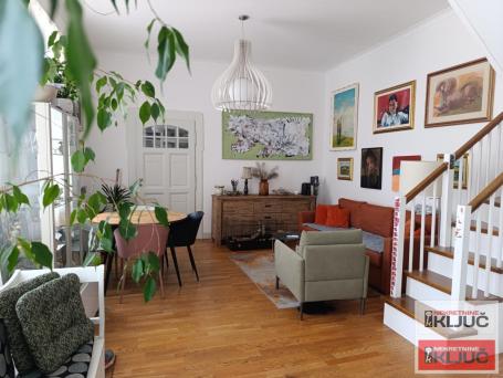 PEŠAČKA ZONA, 95m2 + gornja etaža, Četvorosoban-Duplex, Salonac, Parking