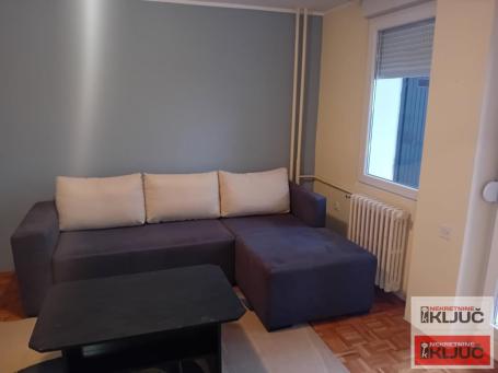 Dvosoban stan 42 m², Sajmište, Novi Sad, 2. sprat