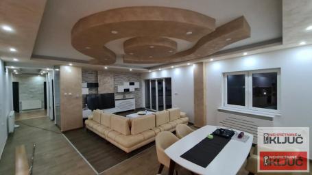 SREMSKA KAMENICA, 170m2, Lux, Četvorosoban, Namešten