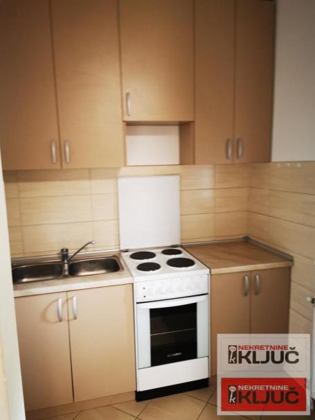 Jednoiposoban stan, 32 m², Telep, Novi Sad-odmah useljivo
