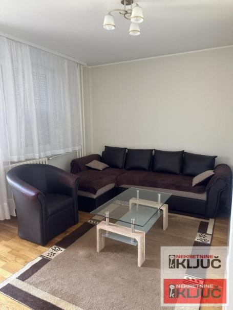 LIMAN 4, 66m2, Trosoban, Renoviran, Namešten