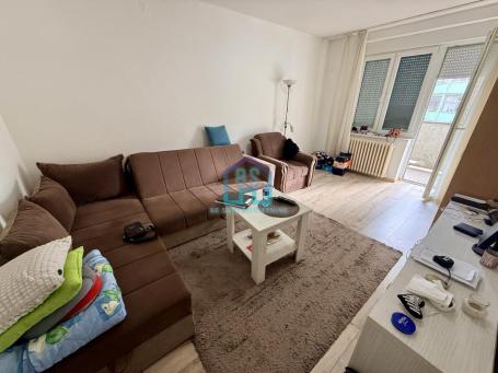 Prodaja, Stan, 71m2 , Detelinara