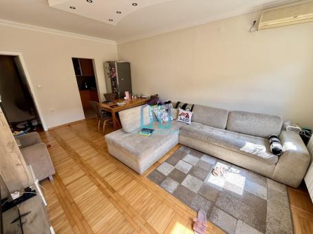 Dvosoban stan 59 m², Novo Naselje, Novi Sad, 1. sprat
