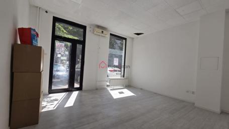 Lokal na dva nivoa, Donji dorćol