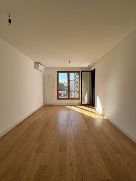 Lokacija bivšeg Depoa. Smart Home. Parking