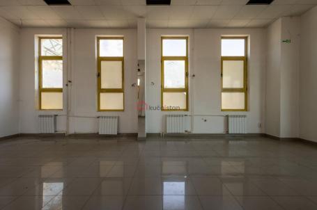 Open space Poslovni prostor na prometnoj lokaciji