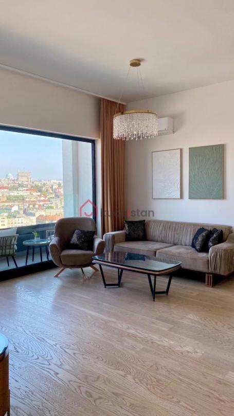 Premium BW Home with Skyline View