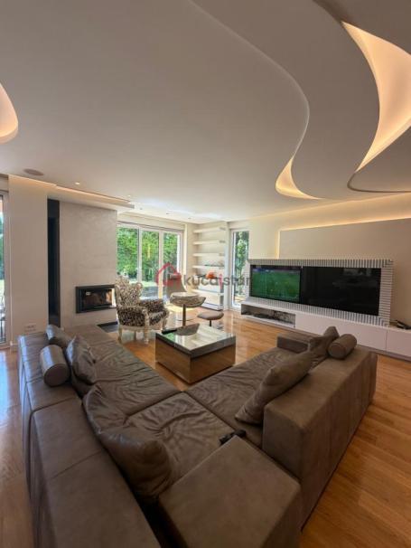 Beautiful house in a perfect location