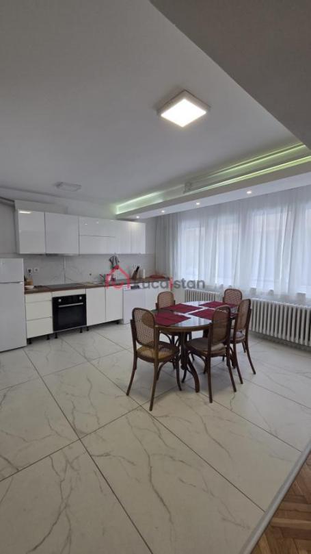 Comfortable Apartment with Two Bathrooms