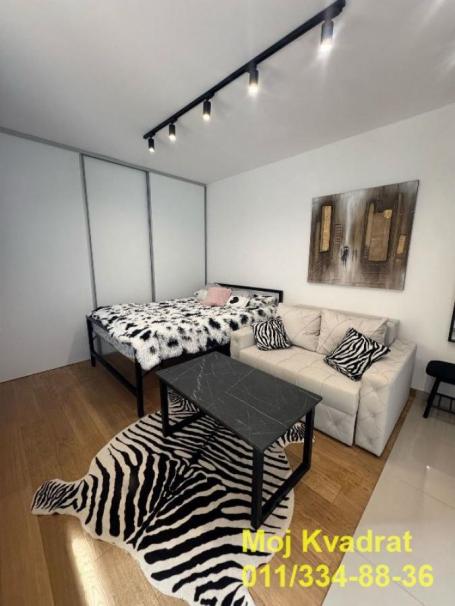 Zvezdara, Gradska bolnica - Svetog Nikole, 25m2+21m2 terasa