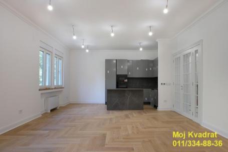 Kod Crkve Svetog Marka – luksuzno renoviran salonski stan, 150m2 + PARKING