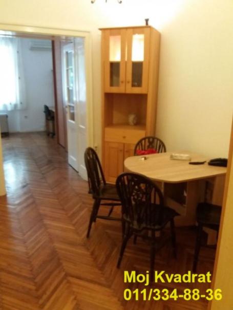 Zvezdara, Đeram pijaca - Zahumska, 50m2