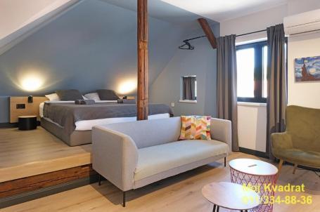 Zemun, centar - Bežanijska, 109m2