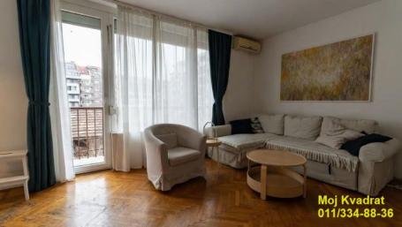 Vračar, Hram Svetog Save - Šumatovačka, 69m2