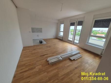 Stara Pazova, centar - Karađorđeva, 71m2