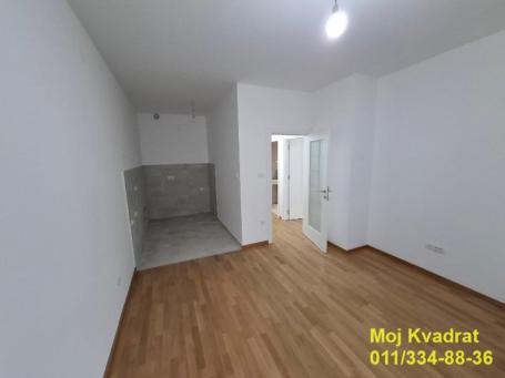 Čukarica, Banovo brdo - Karpoševa, 45m2