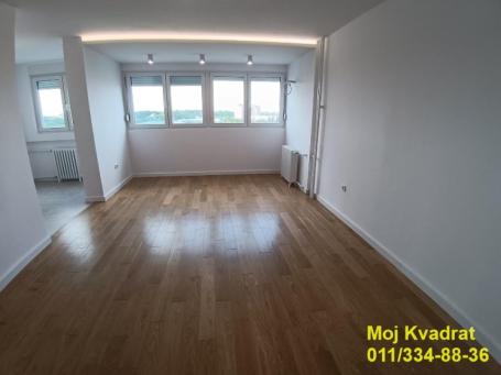Novi Beograd, Blok 37 - Bulevar Arsenija Čarnojevića, 95m2