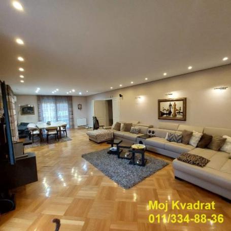 Čukarica, Banovo brdo - Zimonjićeva, 400m2