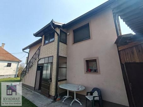 Kuća 100m² + 76m², Zvečka, Obrenovac - 130.000€