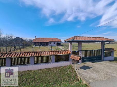 Kuća 209m2, plac 17a, Grabovac, Obrenovac - 247.000e