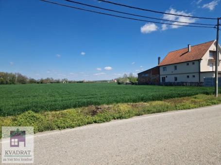Plac 43 ara, Piroman, Obrenovac - 21.500€