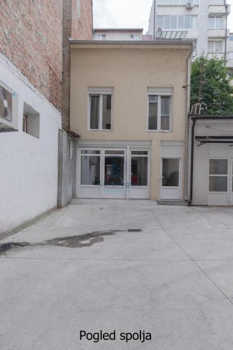 Poslovno-stambeni prostor, Dorćol, 220m2