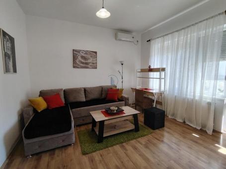 Zemun, Abebe Bikile, 50m 2