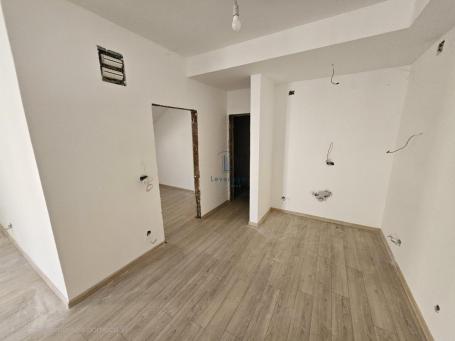 Mirijevo, Radeta Markovića, 50 + 190 m2