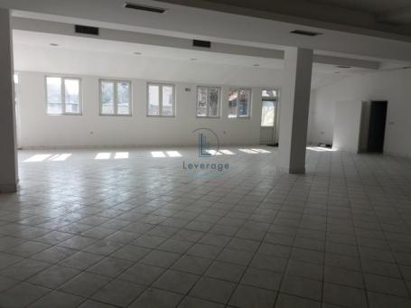 Lokal, Zemun, Altina, 300 m2